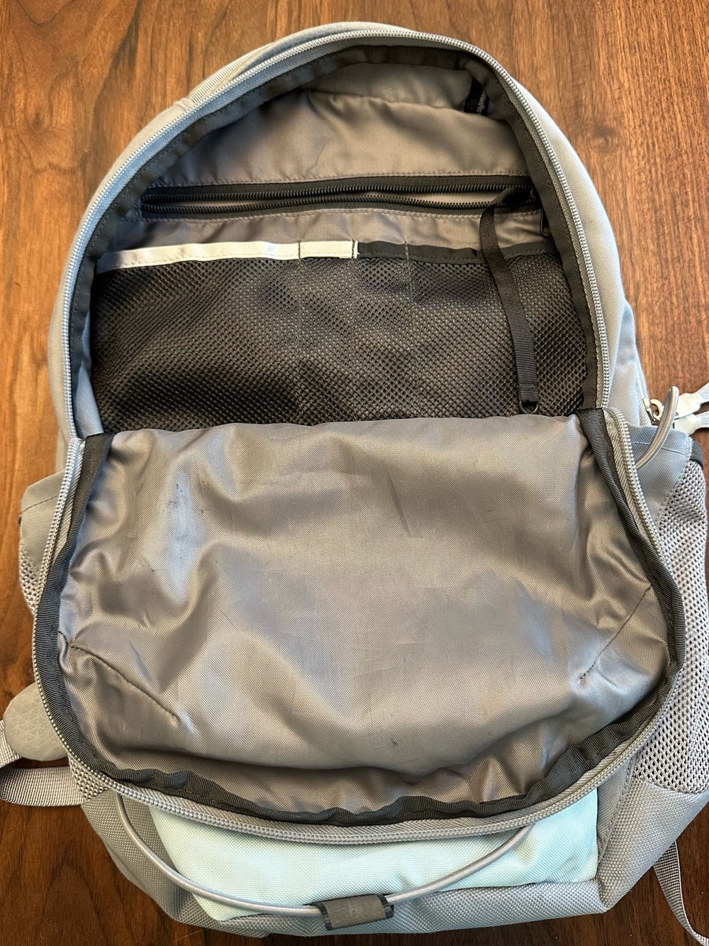 The North Face Jester Backpack - Picture 10 of 12